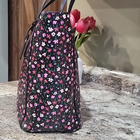 Kate Spade EUC LIKE NEW Schuyler Splendid Ditsy  Tote - Picture 4 of 9